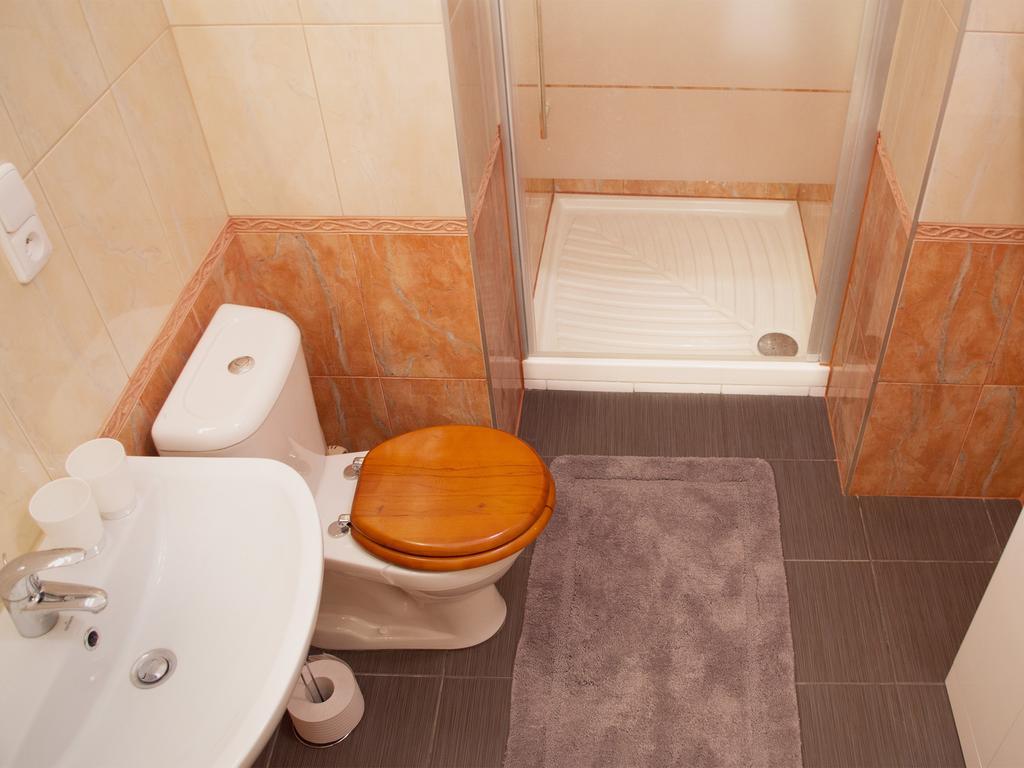 Apartment Sense Of Zizkov Prague Exterior photo